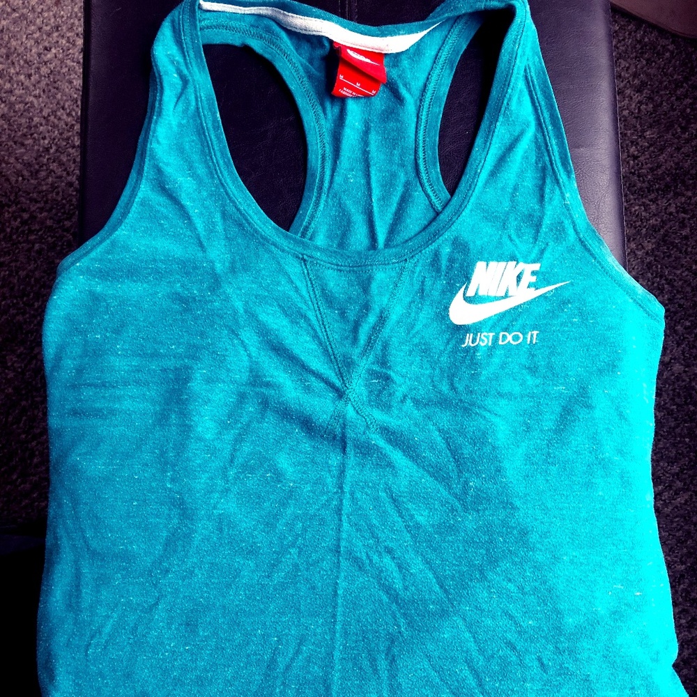 Nike racerback tank